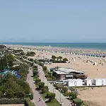 Wanda Дом отдыха Бибионе